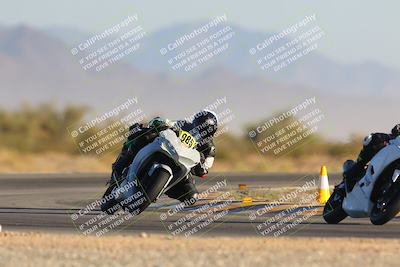 media/Dec-09-2023-SoCal Trackdays (Sat) [[76a8ac2686]]/Turn 15 Set 1 (230pm)/